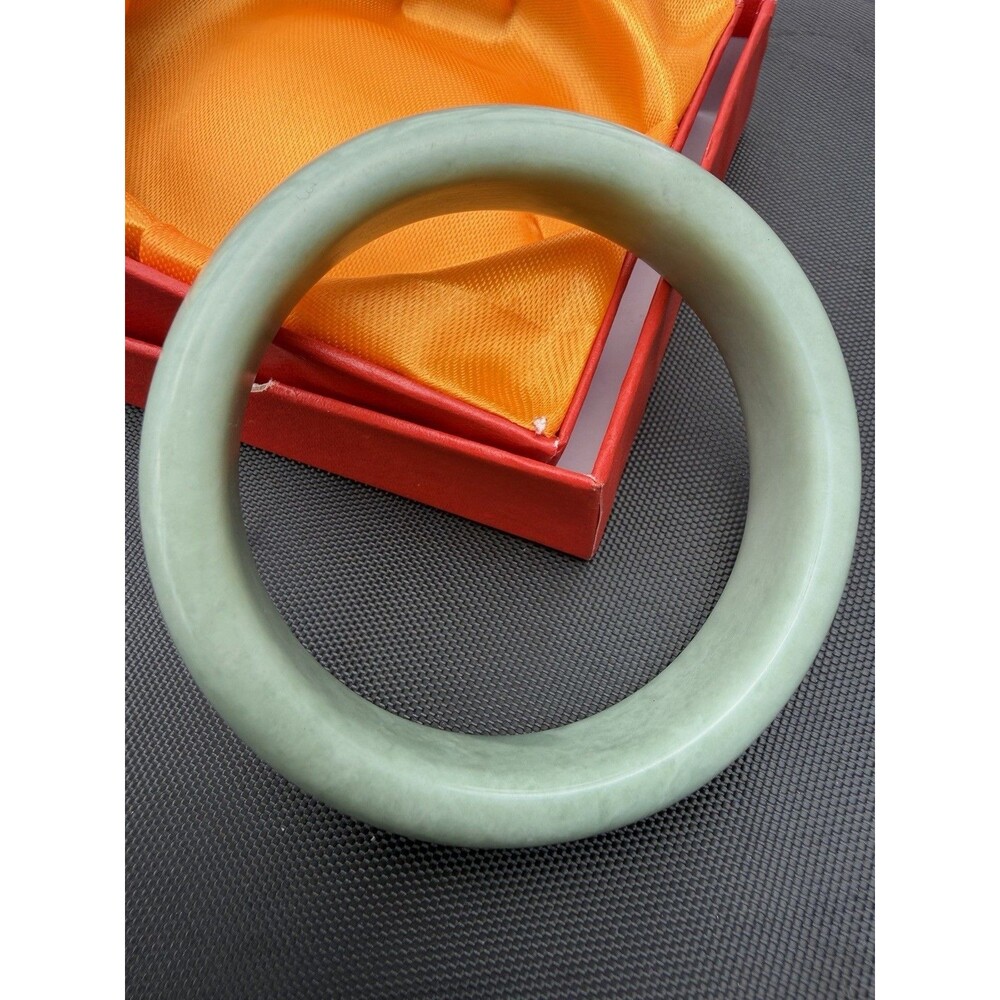 High Quality Light Green Bangle women Jade Natural Stone 56-58 cm